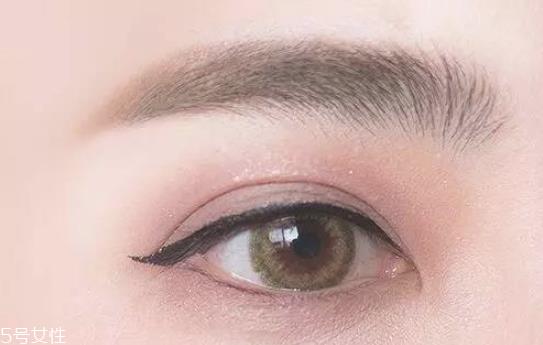 日常妆容的基本步骤 初学者必备日常妆容 日常妆容的基本步骤 初学者必备日常妆容