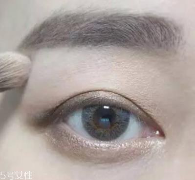 日常妆容的基本步骤 初学者必备日常妆容 日常妆容的基本步骤 初学者必备日常妆容