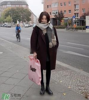 韩国女生冬天穿衣搭配图片 逆龄的穿衣搭配技巧 韩国女生冬天穿衣搭配图片 逆龄的穿衣搭配技巧