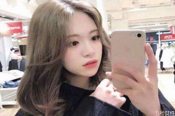 染发怎么挑选颜色 最受直男欢迎的五种色