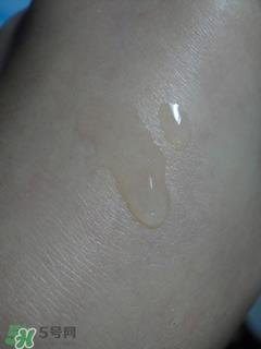 cpb保湿露滋润还是清爽？cpb保湿露滋润和清爽型区别