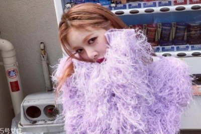 ​泫雅紫色妆容教程 金泫雅ins最新妆容