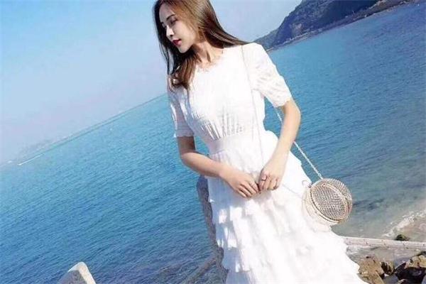 男生喜欢女生什么打扮 最受男生喜欢的女生穿搭