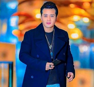 ​33岁缅甸男星突然离世，葬礼现场一度失控，粉丝对着遗体拍照