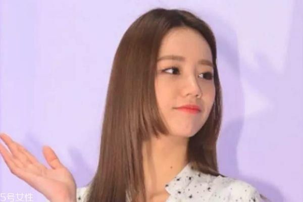 公主切怎么扎起来 公主切怎么扎马尾