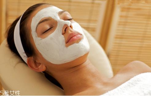 脸上有红血丝用什么面膜好 去红血丝小妙招 脸上有红血丝用什么面膜好 去红血丝小妙招