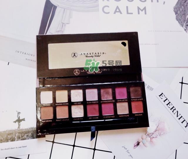 大眼夜店眼妆教程图片 夜店眼妆怎么画 大眼夜店眼妆教程图片 夜店眼妆怎么画