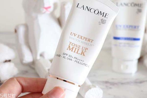 兰蔻小白管素颜乳怎么样 防晒spf50的素颜乳 兰蔻小白管素颜乳怎么样 防晒spf50的素颜乳