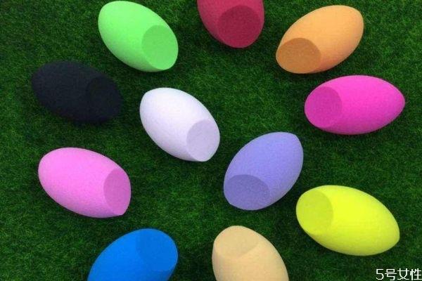 美妆蛋除了涂粉底液还可以干什么 美妆蛋的具体使用方法 美妆蛋除了涂粉底液还可以干什么 美妆蛋的具体使用方法