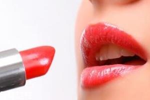 如何防止口红沾杯?粉底能牢牢抓住口红 如何防止口红沾杯?粉底能牢牢抓住口红