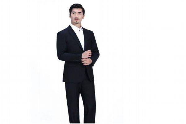 西装应该怎么穿呢 一般什么时候需要穿西装呢 西装应该怎么穿呢 一般什么时候需要穿西装呢