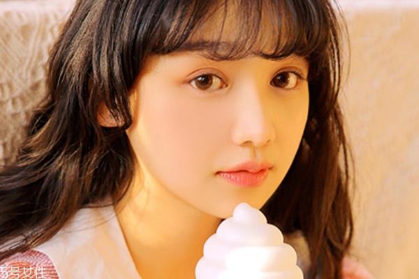 大地色美瞳适合什么人 大多数中国人都行