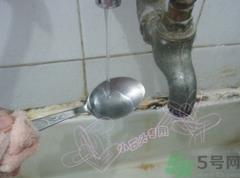 倩碧三部曲真假怎么辨别?倩碧三部曲真假辨别图 倩碧三部曲真假怎么辨别?倩碧三部曲真假辨别图