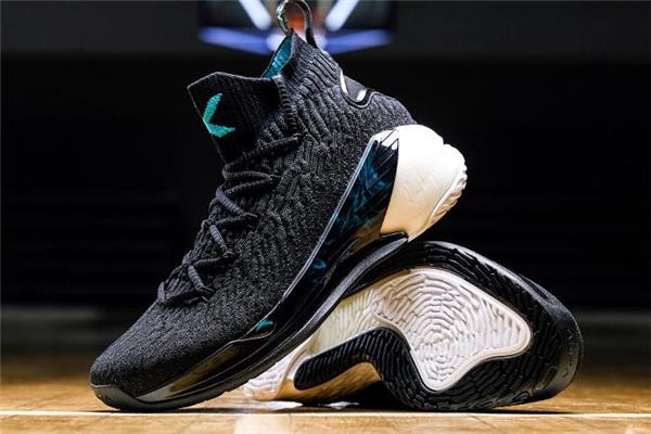 安踏kt4测评 耳目一新的实战体验 安踏kt4测评 耳目一新的实战体验