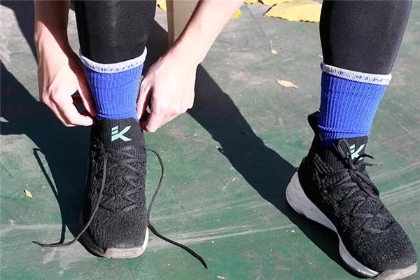 安踏kt4测评 耳目一新的实战体验 安踏kt4测评 耳目一新的实战体验