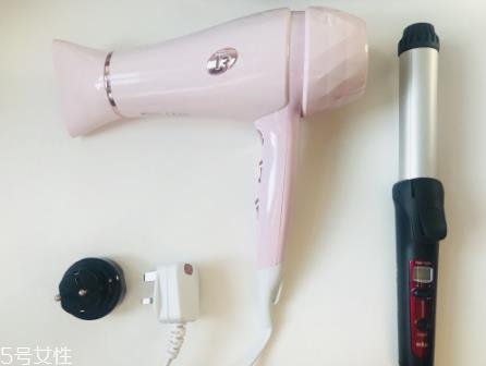 t3吹风机2i和博朗负离子卷发棒使用测评