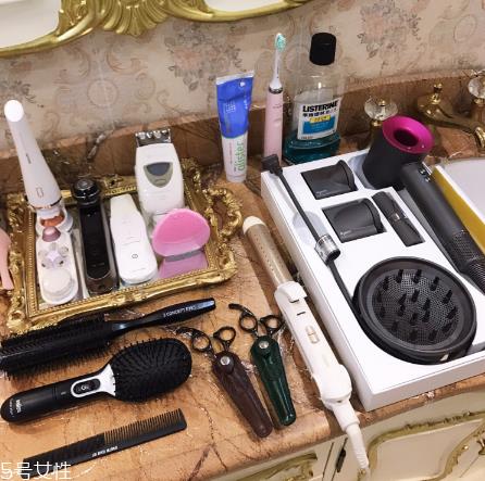 t3吹风机2i和博朗负离子卷发棒使用测评