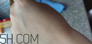 露得清保湿亮肤液怎么样？露得清保湿亮肤液好用吗？