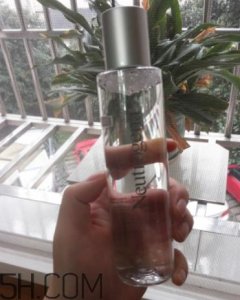 露得清保湿亮肤液怎么样?露得清保湿亮肤液好用吗?