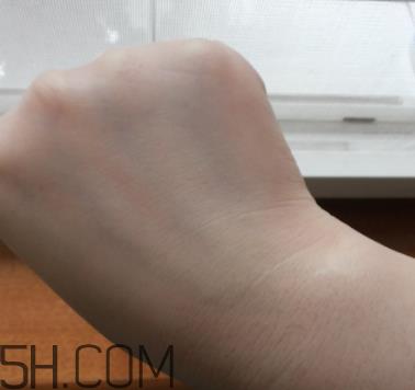 露得清保湿亮肤液怎么样？露得清保湿亮肤液好用吗？