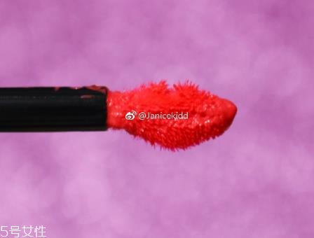 ysl圣罗兰银管唇釉好用吗?蜜糖一样水润柔滑 ysl圣罗兰银管唇釉好用吗?蜜糖一样水润柔滑