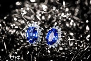 蓝宝石一般多少钱一克?忠诚与爱的象征 蓝宝石一般多少钱一克?忠诚与爱的象征