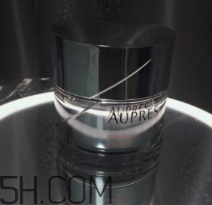 欧珀莱塑颜紧肤霜怎么样_适合什么年龄 欧珀莱塑颜紧肤霜怎么样_适合什么年龄