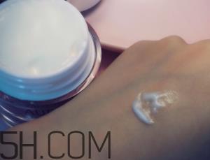 欧珀莱塑颜紧肤霜怎么样_适合什么年龄 欧珀莱塑颜紧肤霜怎么样_适合什么年龄