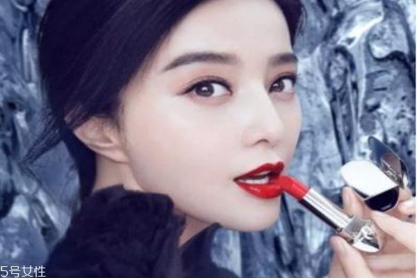 娇兰冰冰红是哪个色号 娇兰冰冰红试色 娇兰冰冰红是哪个色号 娇兰冰冰红试色