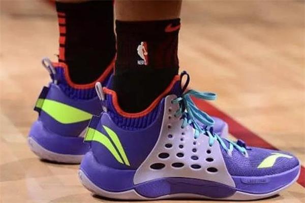 李宁音速7和音速6哪个好 音速6和音速7对比测评 李宁音速7和音速6哪个好 音速6和音速7对比测评