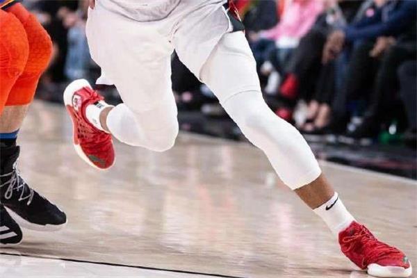 李宁音速7和音速6哪个好 音速6和音速7对比测评 李宁音速7和音速6哪个好 音速6和音速7对比测评