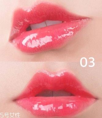 娇韵诗果冻唇油色号试色 娇韵诗果冻唇油怎么样