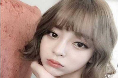 ​短发弄什么发型好看 女生短发怎么扎