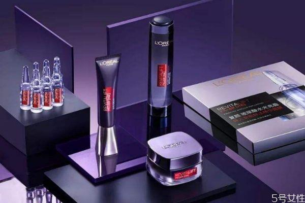 欧莱雅紫熨斗可以白天用吗 欧莱雅紫熨斗什么时候用 欧莱雅紫熨斗可以白天用吗 欧莱雅紫熨斗什么时候用