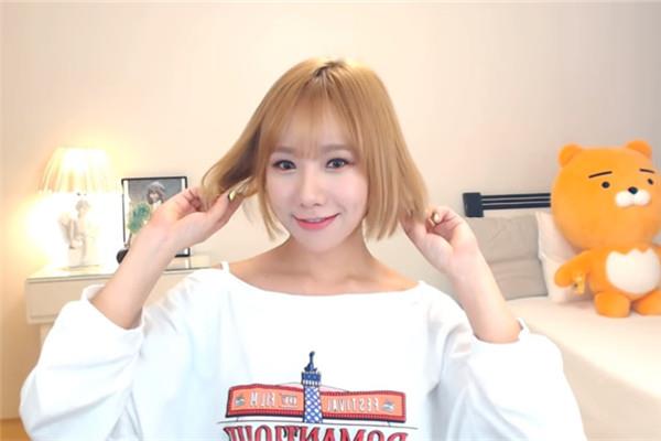 须须短发好看吗 须须短发怎么打理好看 须须短发好看吗 须须短发怎么打理好看