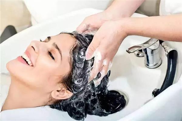 头发怎么洗干净 头发多久洗一次比较好