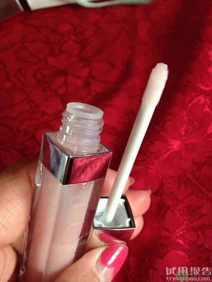 迪奥变色唇膏怎么样?迪奥变色唇膏好用吗? 迪奥变色唇膏怎么样?迪奥变色唇膏好用吗?