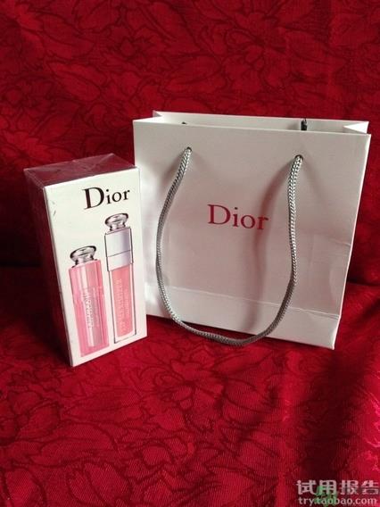 迪奥变色唇膏怎么样?迪奥变色唇膏好用吗? 迪奥变色唇膏怎么样?迪奥变色唇膏好用吗?