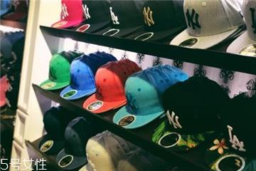 棒球帽ny是什么牌子 明星们都在戴它 棒球帽ny是什么牌子 明星们都在戴它