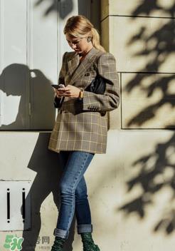 今年流行赵四的西装怎么搭配?赵四的西装怎么搭配好看? 今年流行赵四的西装怎么搭配?赵四的西装怎么搭配好看?