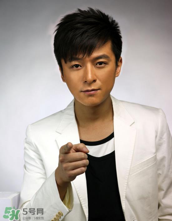 朱雨辰新恋情曝光 朱雨辰女朋友是谁 朱雨辰新恋情曝光 朱雨辰女朋友是谁