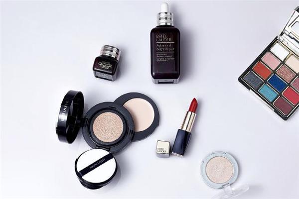 雅诗兰黛沁水气垫怎么用 雅诗兰黛沁水气垫使用步骤 雅诗兰黛沁水气垫怎么用 雅诗兰黛沁水气垫使用步骤