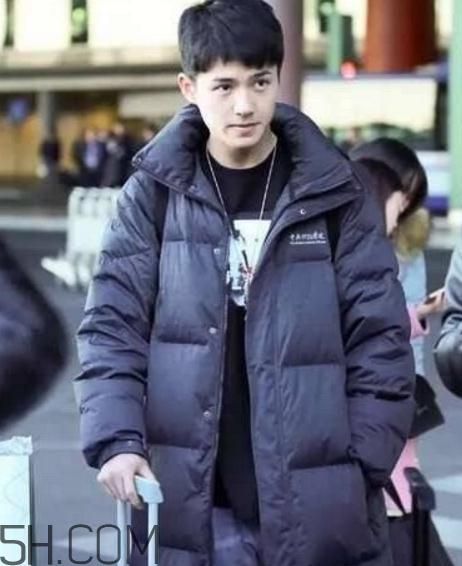 中戏羽绒服多少钱?中戏羽绒服怎么买? 中戏羽绒服多少钱?中戏羽绒服怎么买?