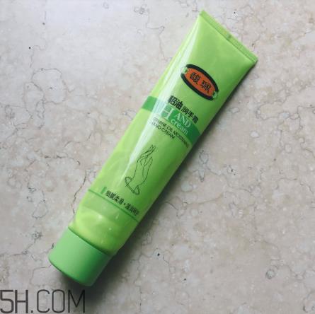 馥佩貂油护手霜好用吗?馥佩貂油护手霜多少钱? 馥佩貂油护手霜好用吗?馥佩貂油护手霜多少钱?