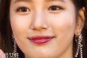 玻璃唇怎么画好看?这么画唇妆少女感十足 玻璃唇怎么画好看?这么画唇妆少女感十足