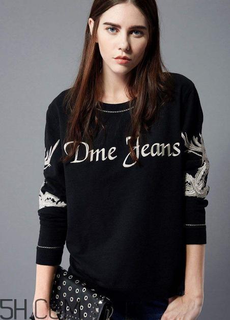 黑色衣服洗的发白怎么补救?黑色衣服发白了如何复原? 黑色衣服洗的发白怎么补救?黑色衣服发白了如何复原?