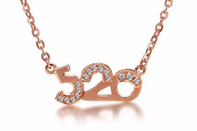 ​玫瑰金项链适合多大年龄的人戴 玫瑰金项链适合男士吗