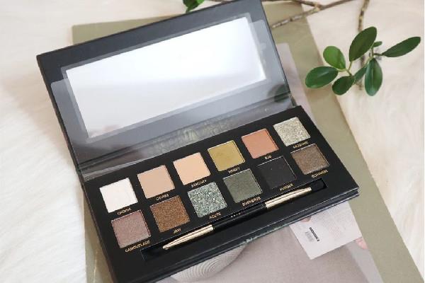 完美日记眼影盘推荐哪个好用 完美日记眼影盘有几种 完美日记眼影盘推荐哪个好用 完美日记眼影盘有几种