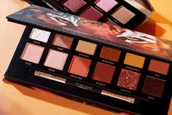 完美日记眼影盘推荐哪个好用 完美日记眼影盘有几种 完美日记眼影盘推荐哪个好用 完美日记眼影盘有几种