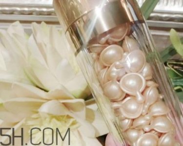 雅顿金胶能天天用吗?雅顿金胶白天可以用吗?